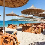 Potam'sea Bliss 5 - Front, Sun Beds & Parking Apartament