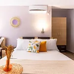 Potam'sea Bliss 5 - Front, Sun Beds & Parking Apartament Himara
