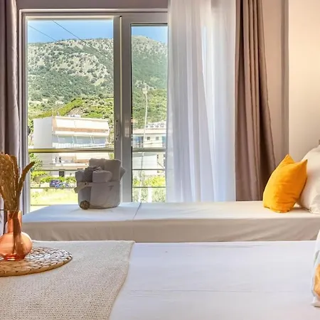 Potam'sea Bliss 5 - Front, Sun Beds & Parking *