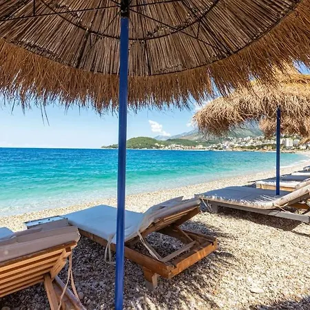 Potam'sea Bliss 5 - Front, Sun Beds & Parking Appartamento *