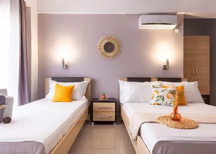 Potam'sea Bliss 5 - Front, Sun Beds & Parking * Himarë