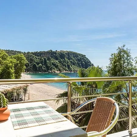Potam'sea Bliss 5 - Front, Sun Beds & Parking Apartament